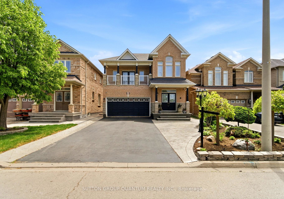 35-devonsleigh-drive-brampton-ontario-w13211382
