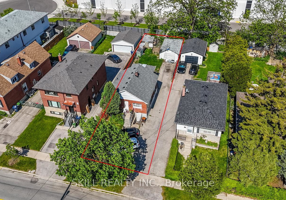 165-thirtieth-street-etobicoke-ontario-w13211396
