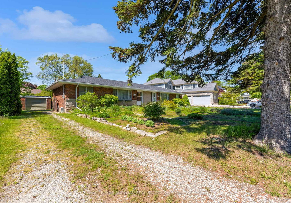 234-236-pine-cove-road-burlington-ontario-w13211592