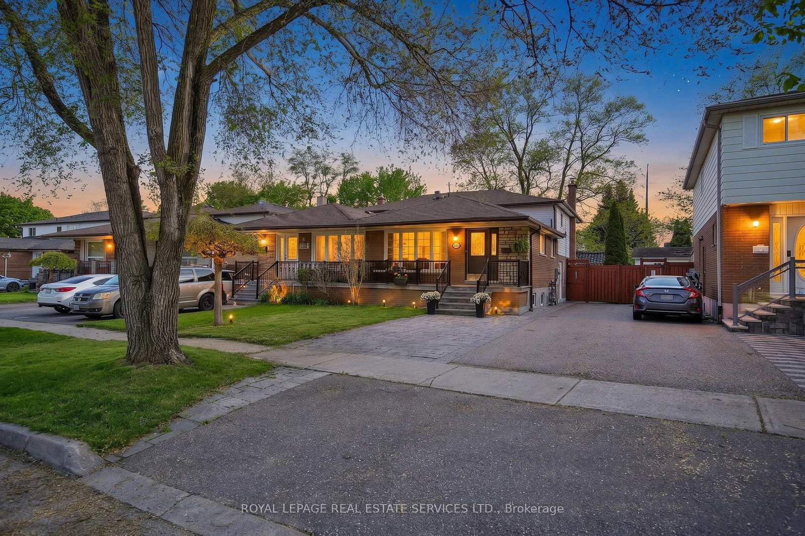 2362-gareth-road-mississauga-ontario-w13211722