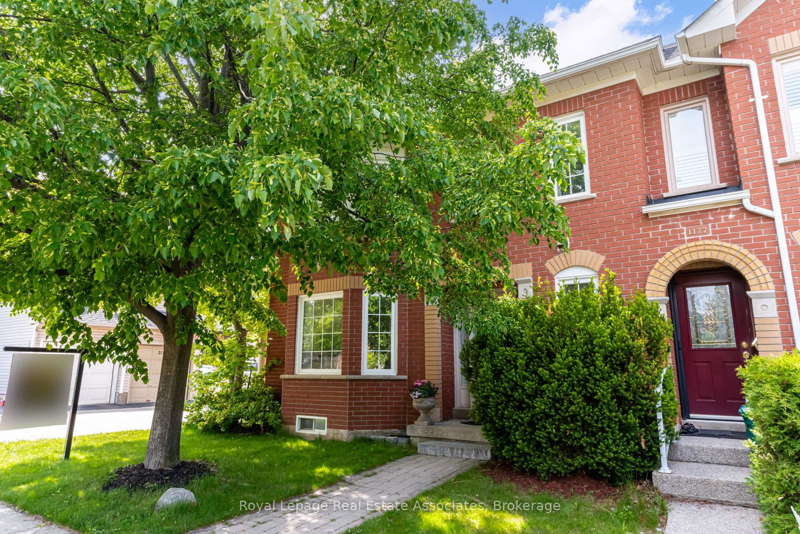 1179-treetop-terrace-oakville-ontario-w13211760