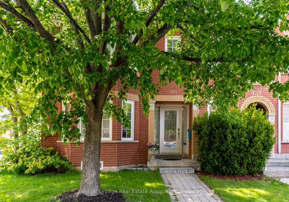 1179-treetop-terrace-oakville-ontario-w13211760