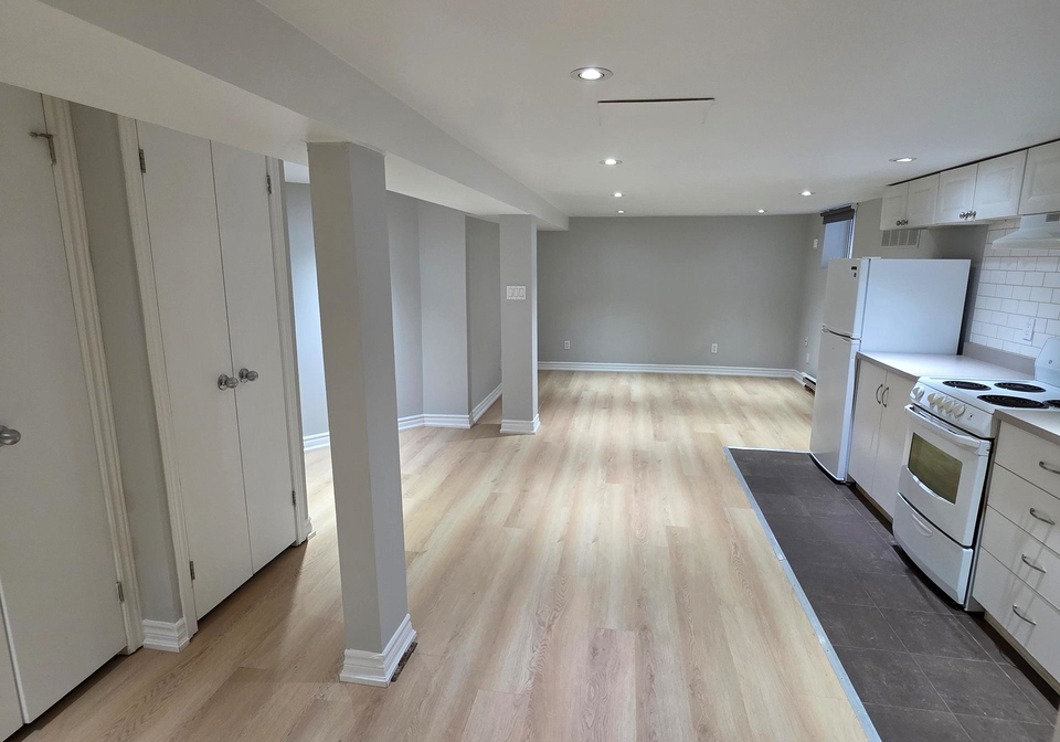 1487-king-street-toronto-ontario-w13211822