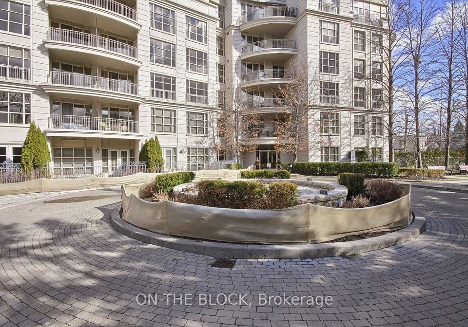 3085-bloor-street-w-etobicoke-ontario-w13212080