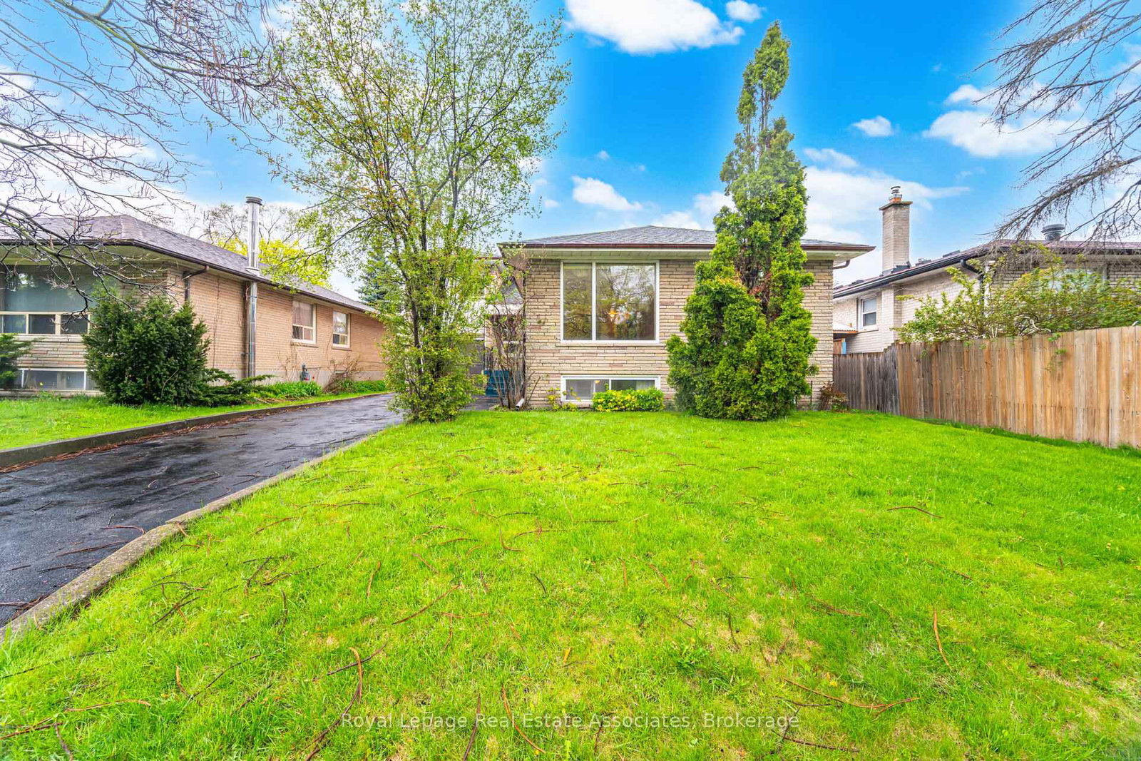 193-kingsview-boulevard-etobicoke-ontario-w13212092
