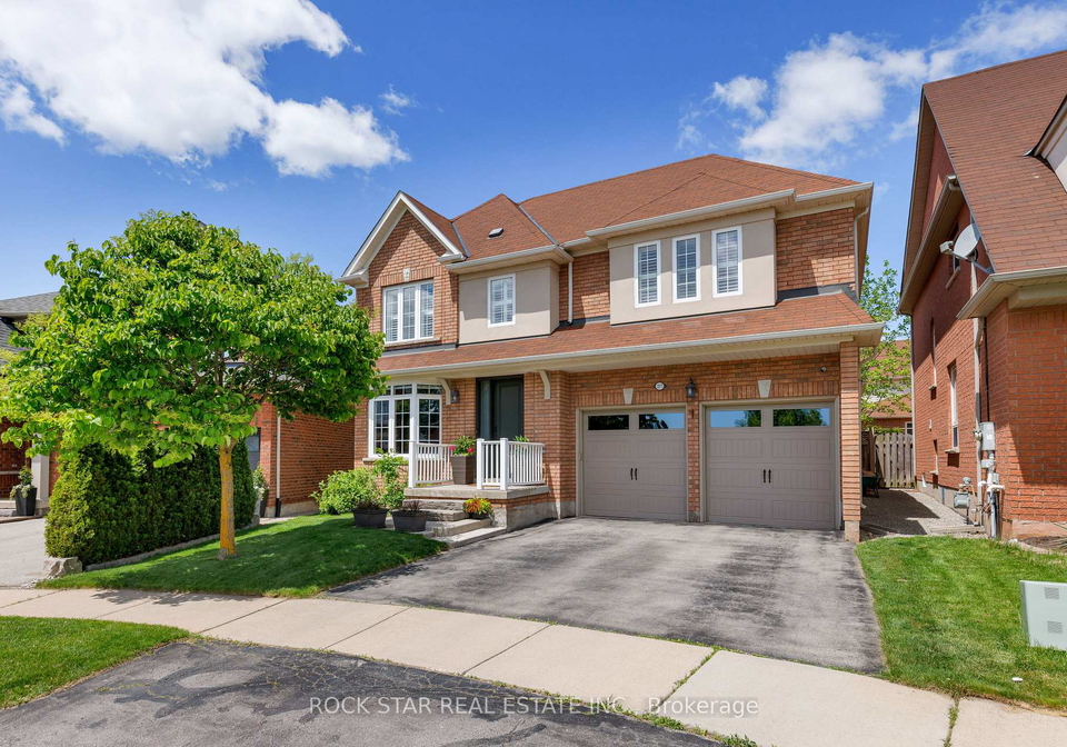 2277-blue-oak-circle-oakville-ontario-w13212170