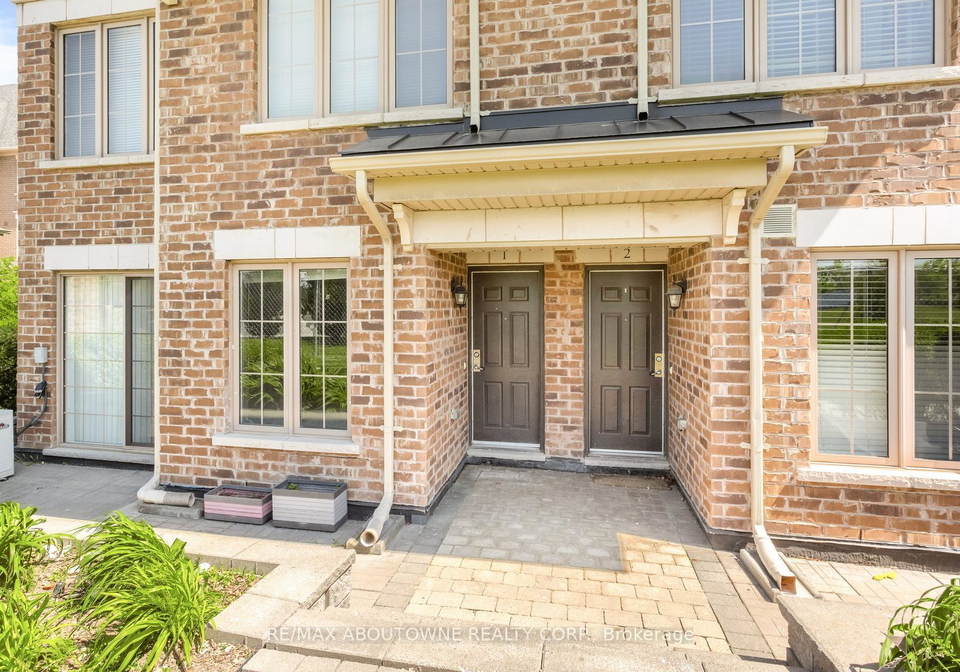 244greenwich-drive-oakville-ontario-w13212260