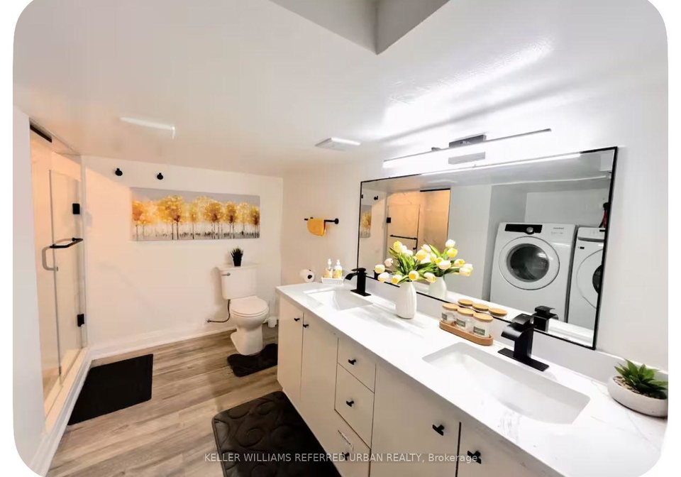 704-bookham-crescent-mississauga-ontario-w13212262