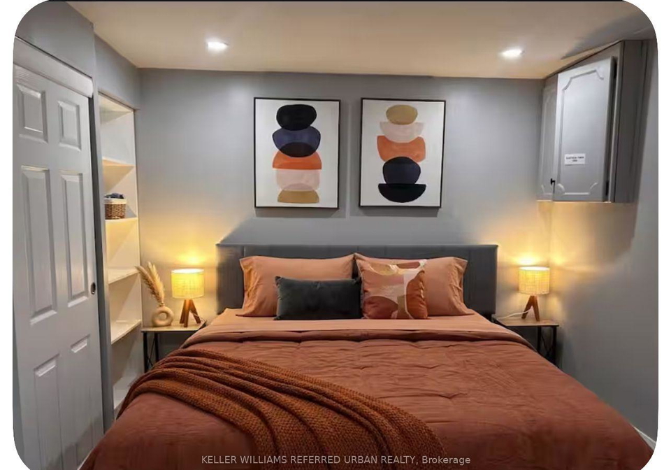 704-bookham-crescent-mississauga-ontario-w13212262