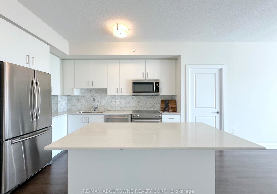 2333-taunton-road-oakville-ontario-w13212468