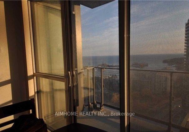 2200-lake-shore-boulevard-etobicoke-ontario-w13212526