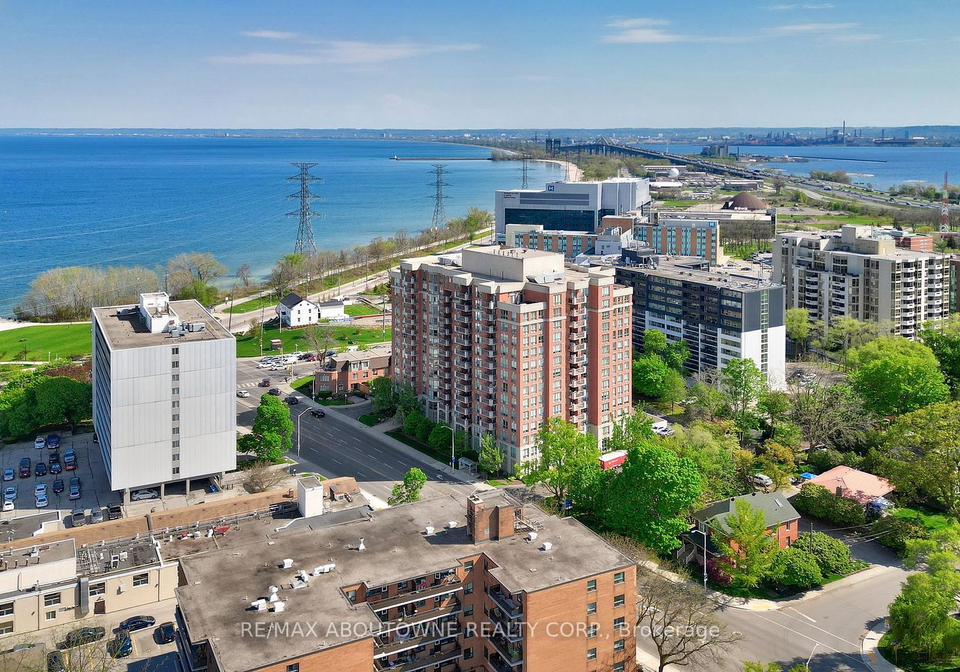 442-maple-ave-avenue-burlington-ontario-w13212570