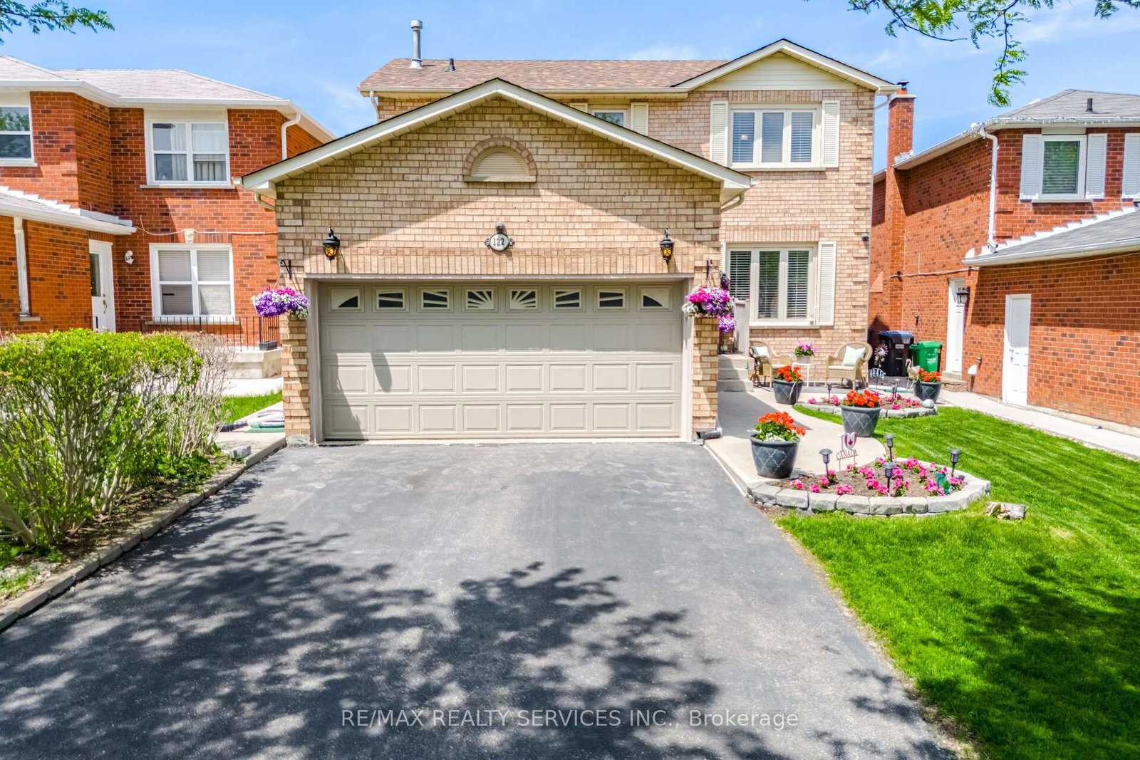 122-flowertown-avenue-brampton-ontario-w13212648