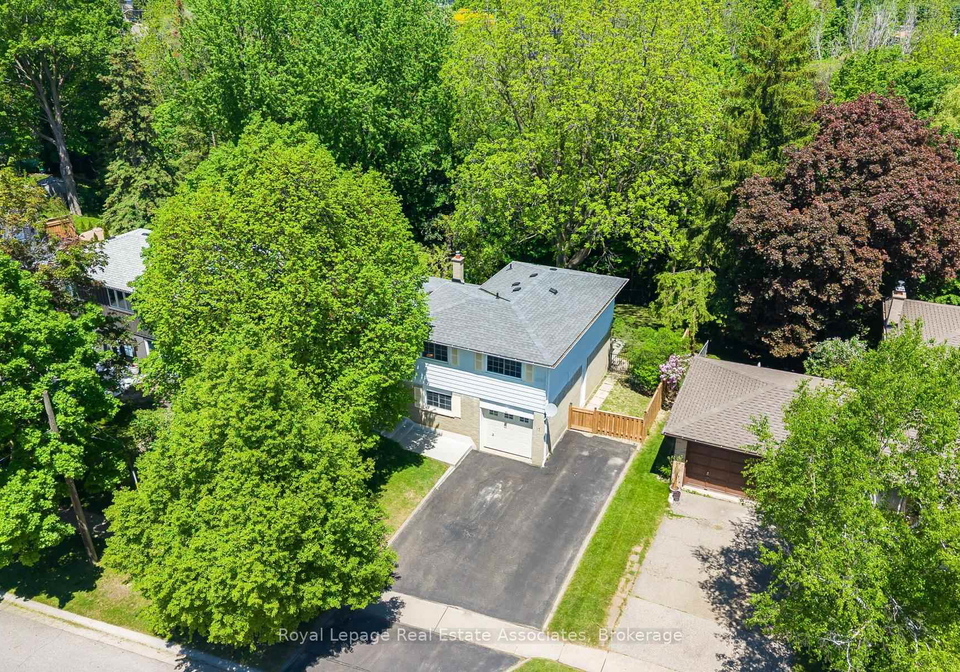 17-metcalfe-court-halton-hills-ontario-w13212712
