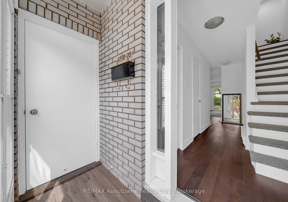 1270-gainsborough-drive-oakville-ontario-w13212796