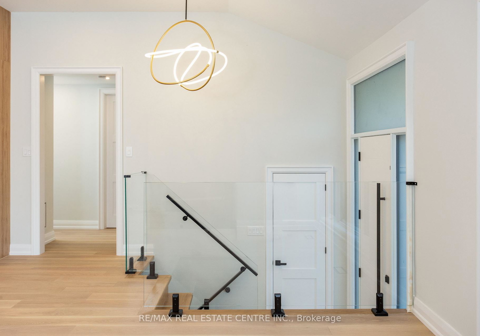 446-willis-drive-oakville-ontario-w13212802