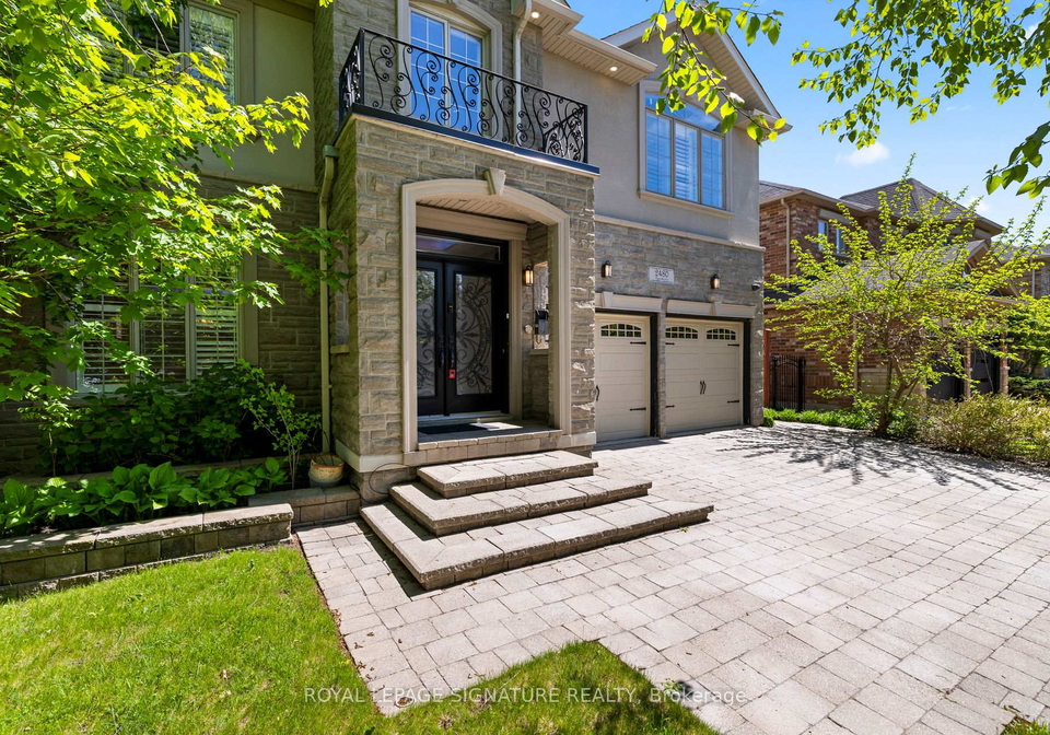 2480-upper-valley-crescent-oakville-ontario-w13212812