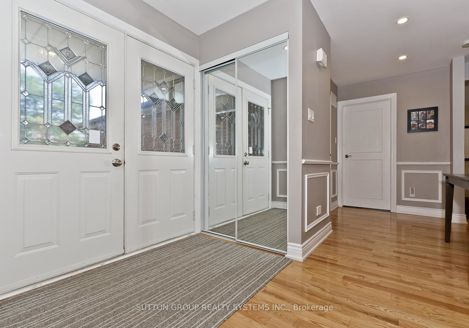 6686-barrisdale-drive-mississauga-ontario-w13212858