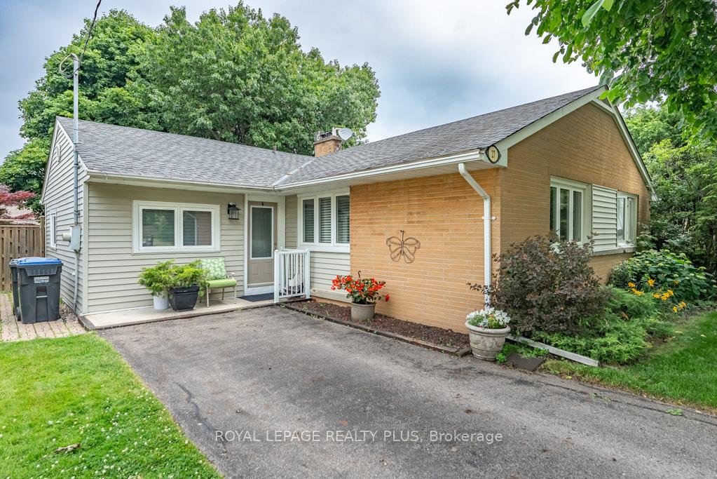 27-sora-drive-mississauga-ontario-w13213226