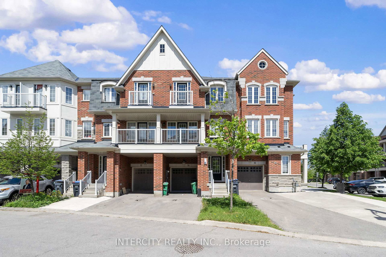 14-rabbit-run-way-brampton-ontario-w13213364