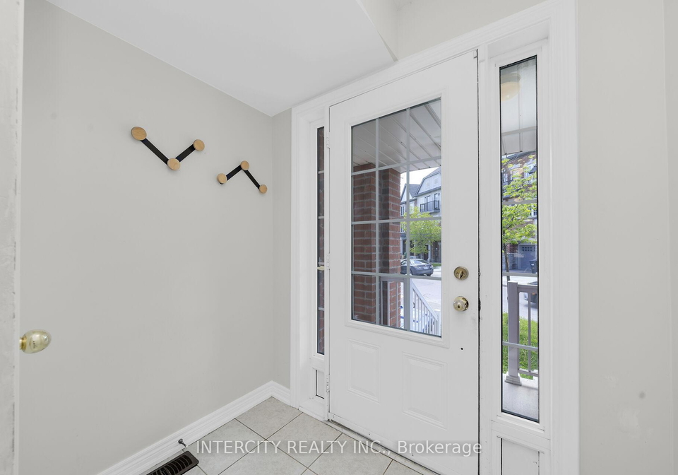 14-rabbit-run-way-brampton-ontario-w13213364