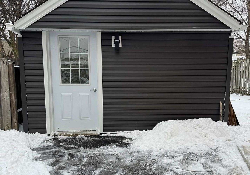 29-habitant-drive-york-ontario-w13213404