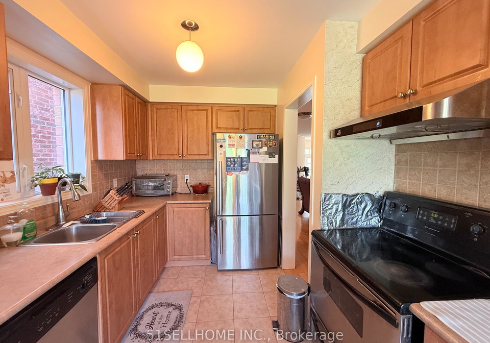 5053-dubonet-drive-mississauga-ontario-w13213430