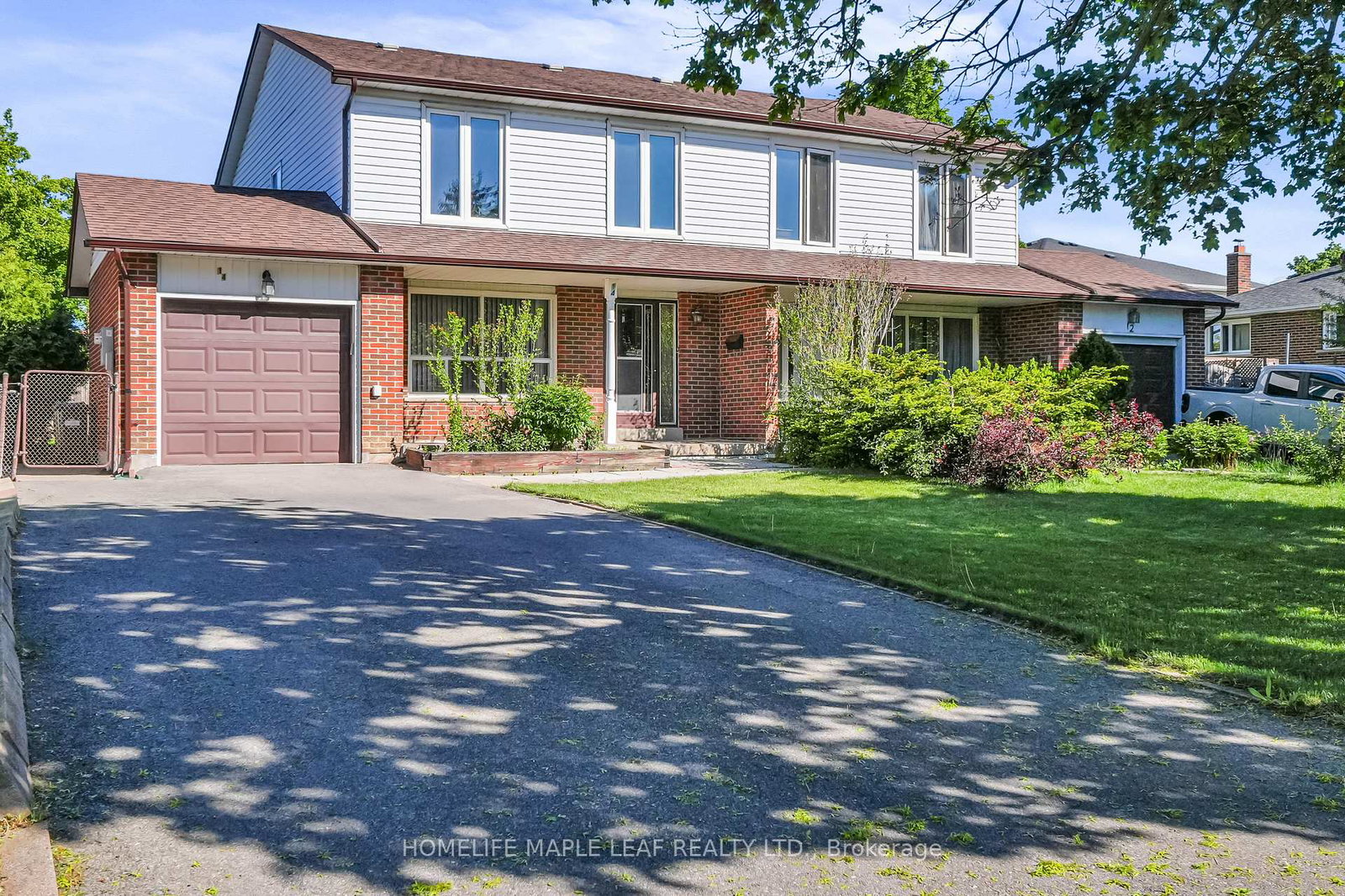 14-manitou-crescent-brampton-ontario-w13213588