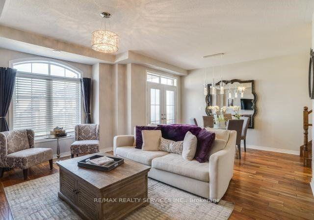 2558-grand-oak-trail-oakville-ontario-w13213714