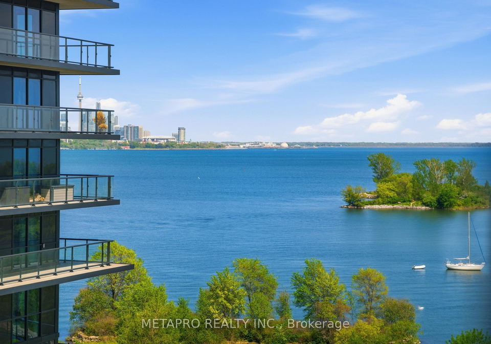 110-se-marine-parade-drive-etobicoke-ontario-w13213752