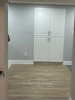 930-silversmith-drive-mississauga-ontario-w13213776