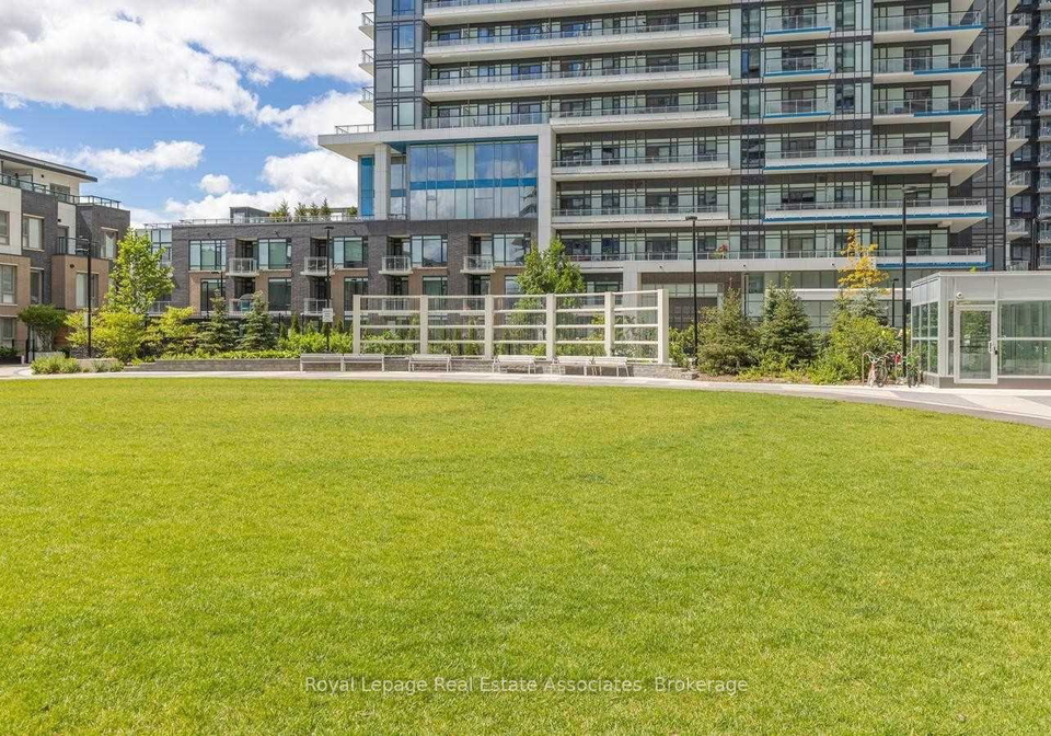 2560-eglinton-avenue-w-mississauga-ontario-w13213896