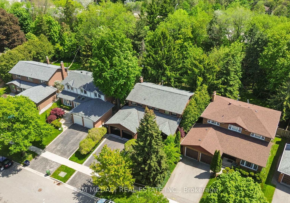 5-canterbury-crescent-etobicoke-ontario-w13214516