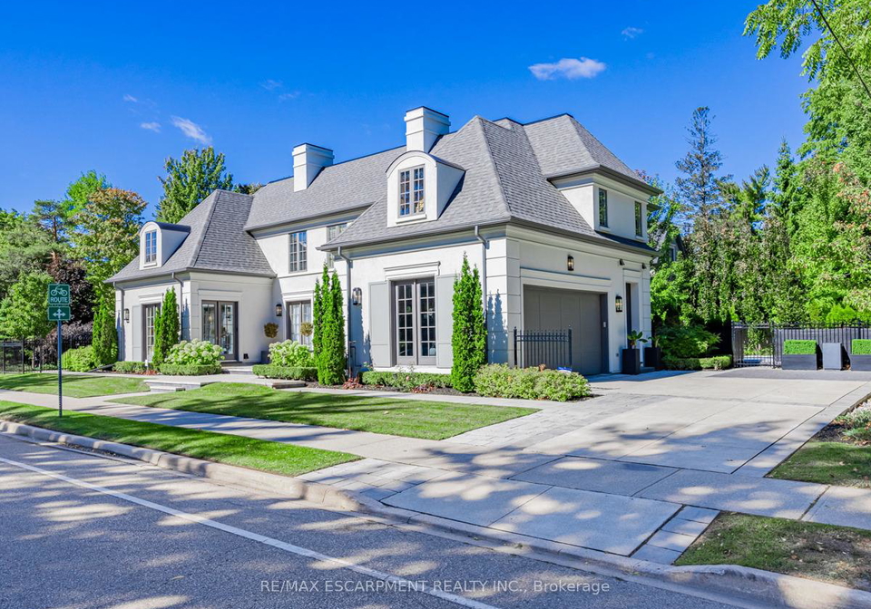 393-maple-grove-drive-oakville-ontario-w13214552