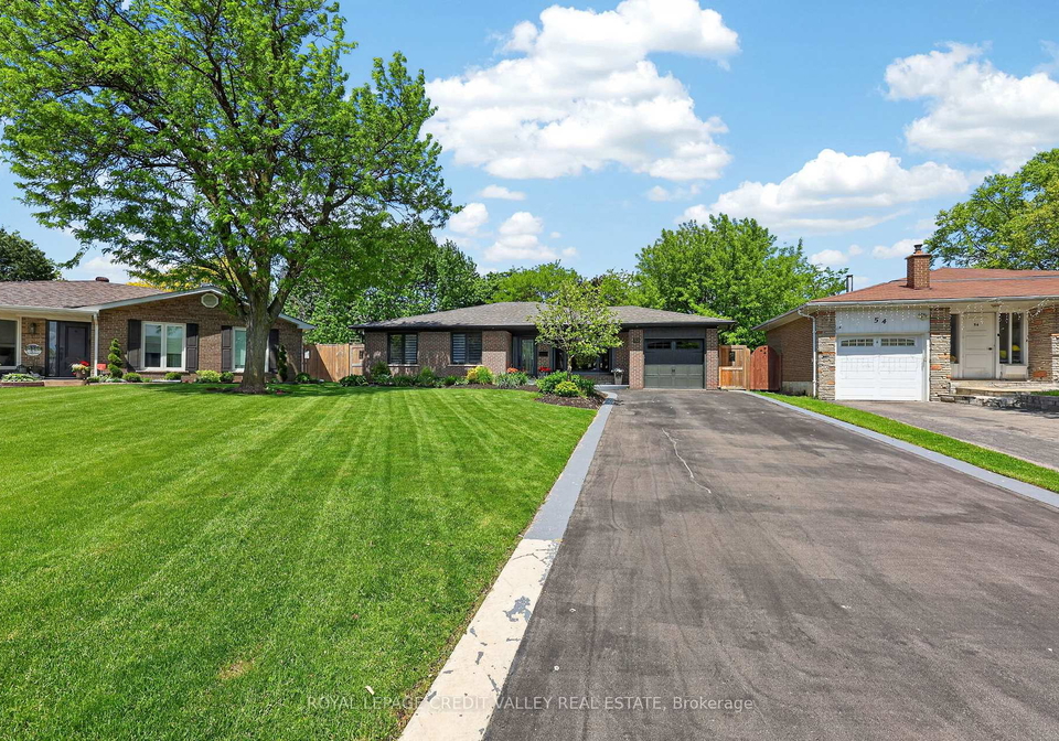 52-terra-cotta-crescent-brampton-ontario-w13214612