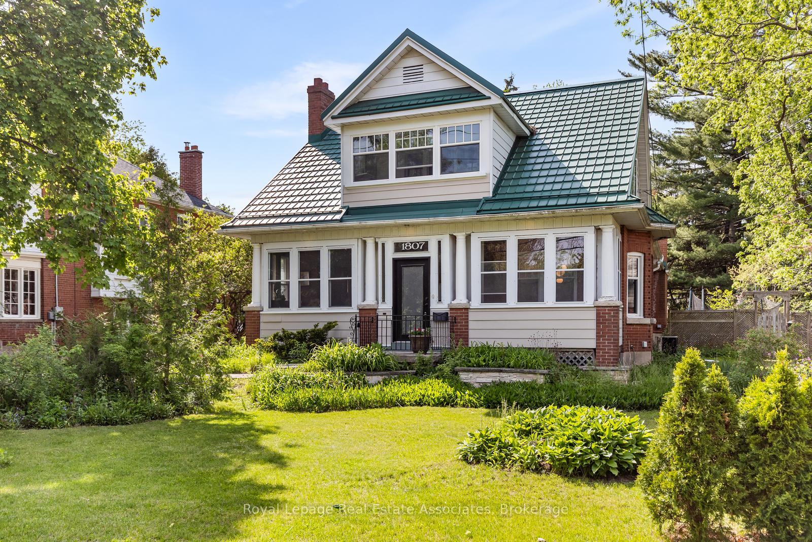 1807-balsam-avenue-mississauga-ontario-w13214774