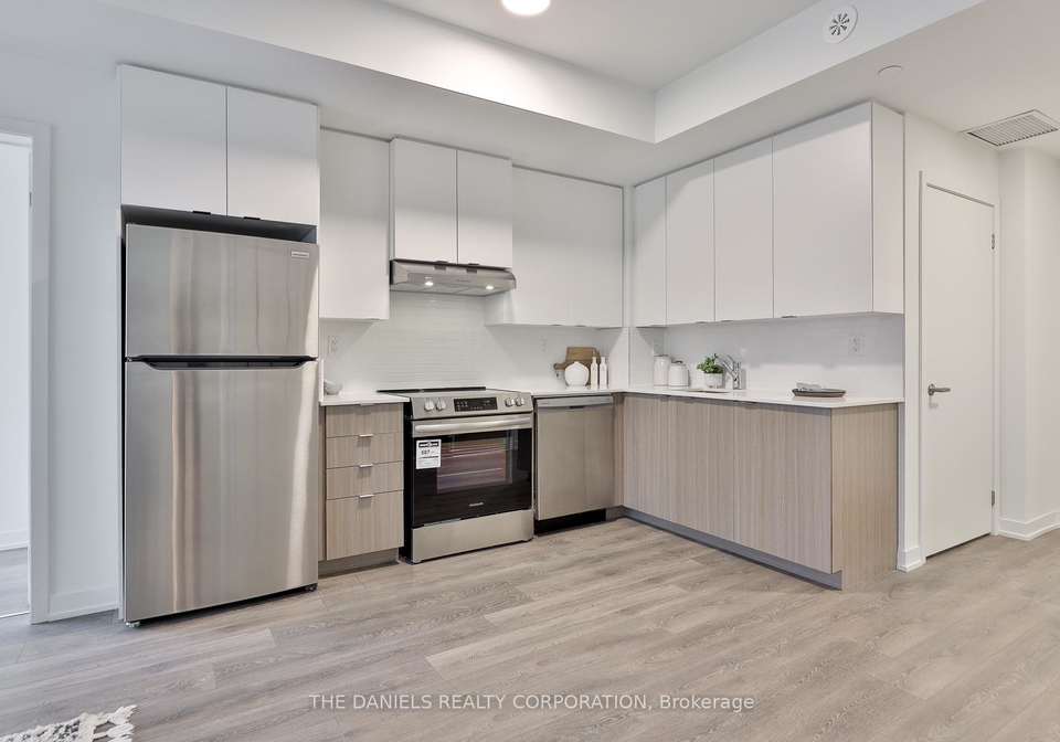 135-canon-jackson-drive-north-york-ontario-w13214822