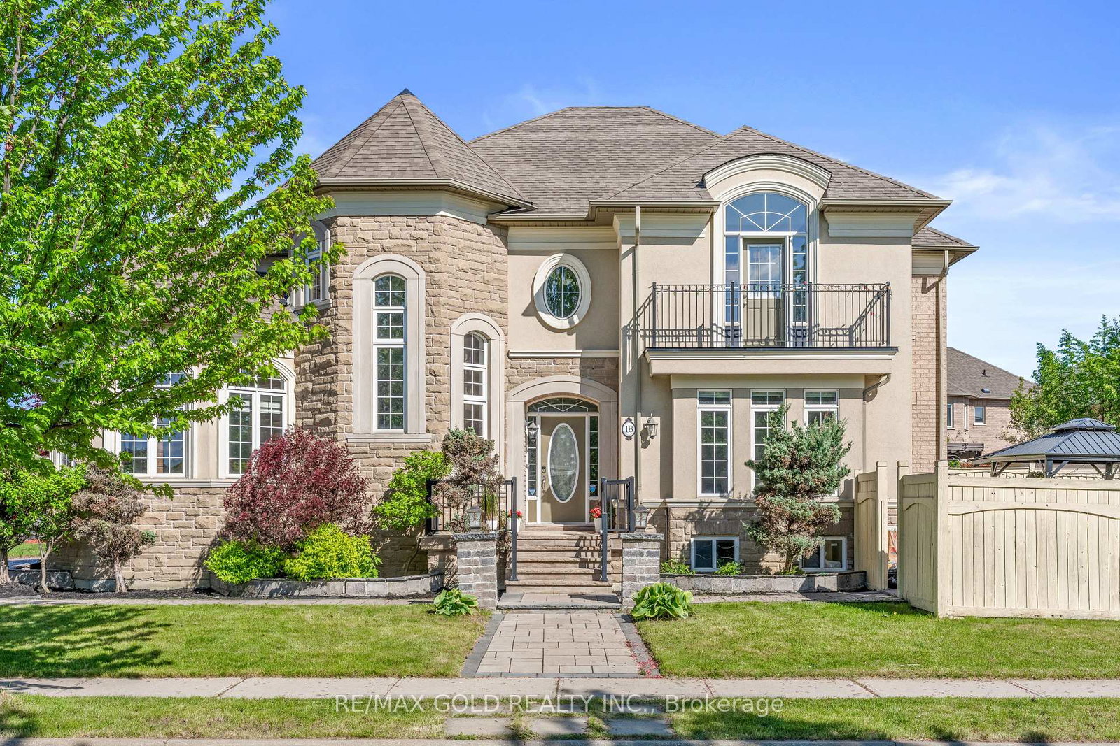 18-hampton-springs-drive-brampton-ontario-w13214898