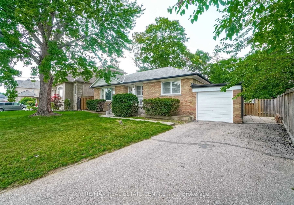 81-dunbar-road-mississauga-ontario-w13214902