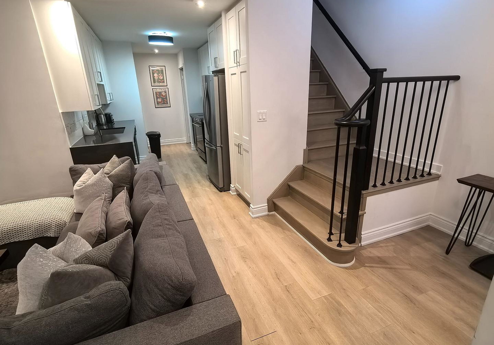 4065-brickstone-mews-mississauga-ontario-w13214916