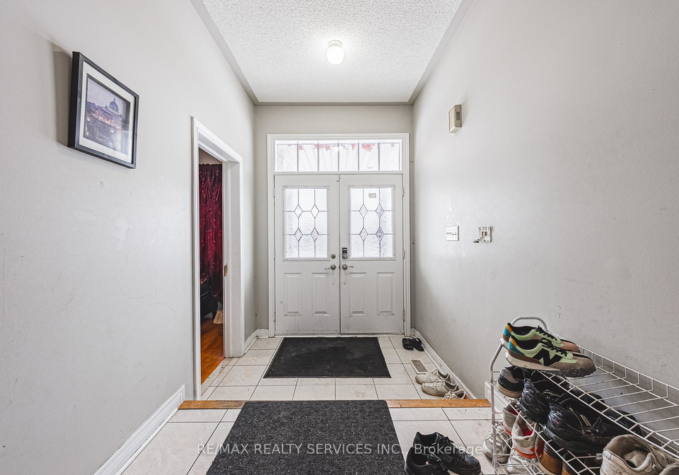 66-citadel-crescent-brampton-ontario-w13215288