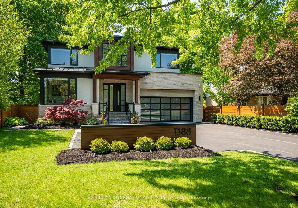 1388-acton-crescent-oakville-ontario-w13215448