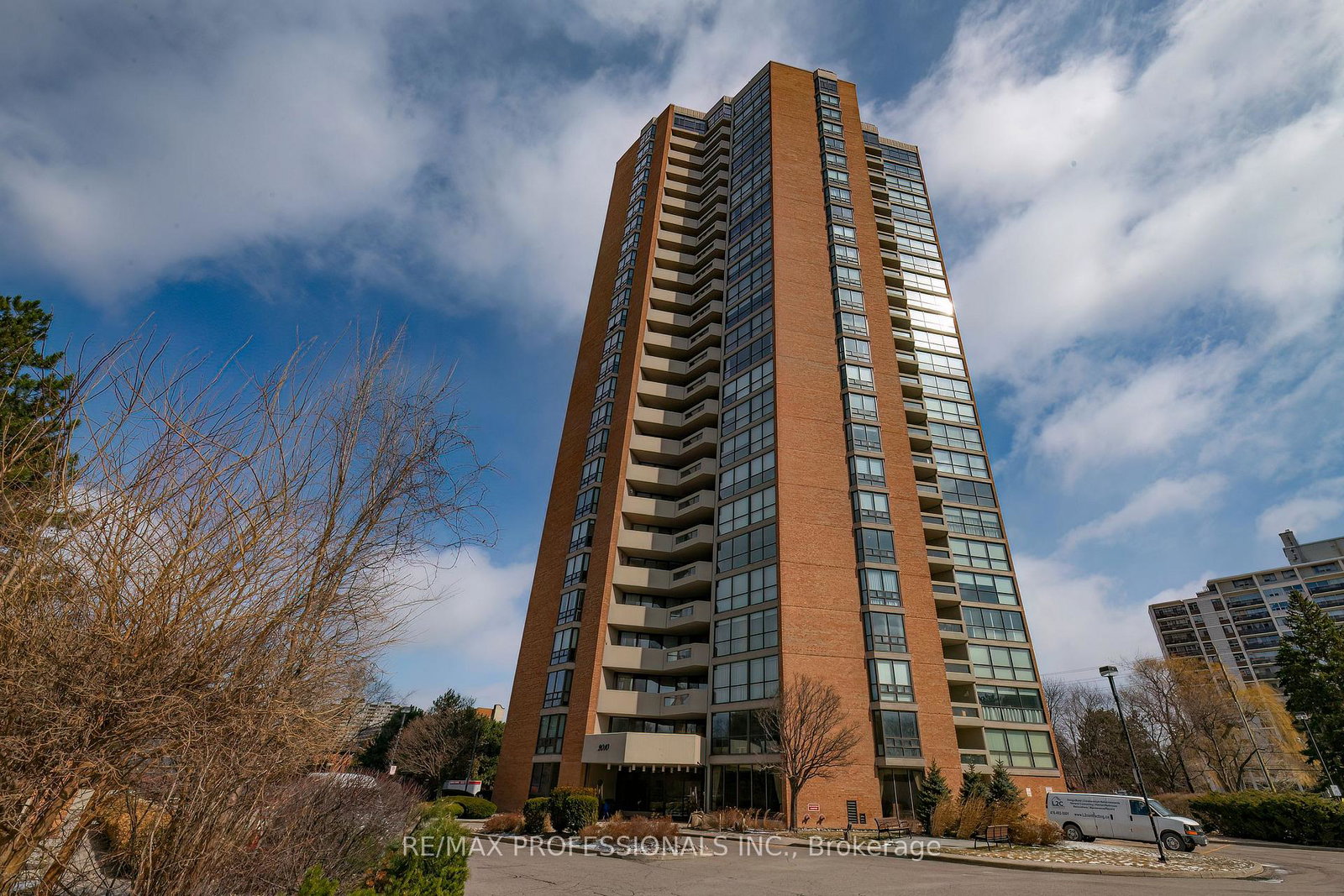 2010-islington-avenue-etobicoke-ontario-w13215480