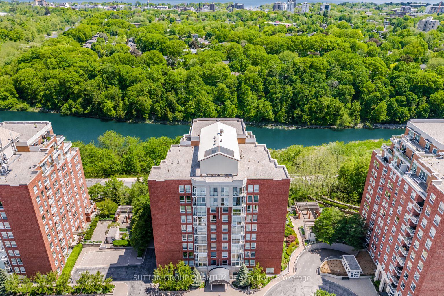 50-old-mill-road-oakville-ontario-w13215862