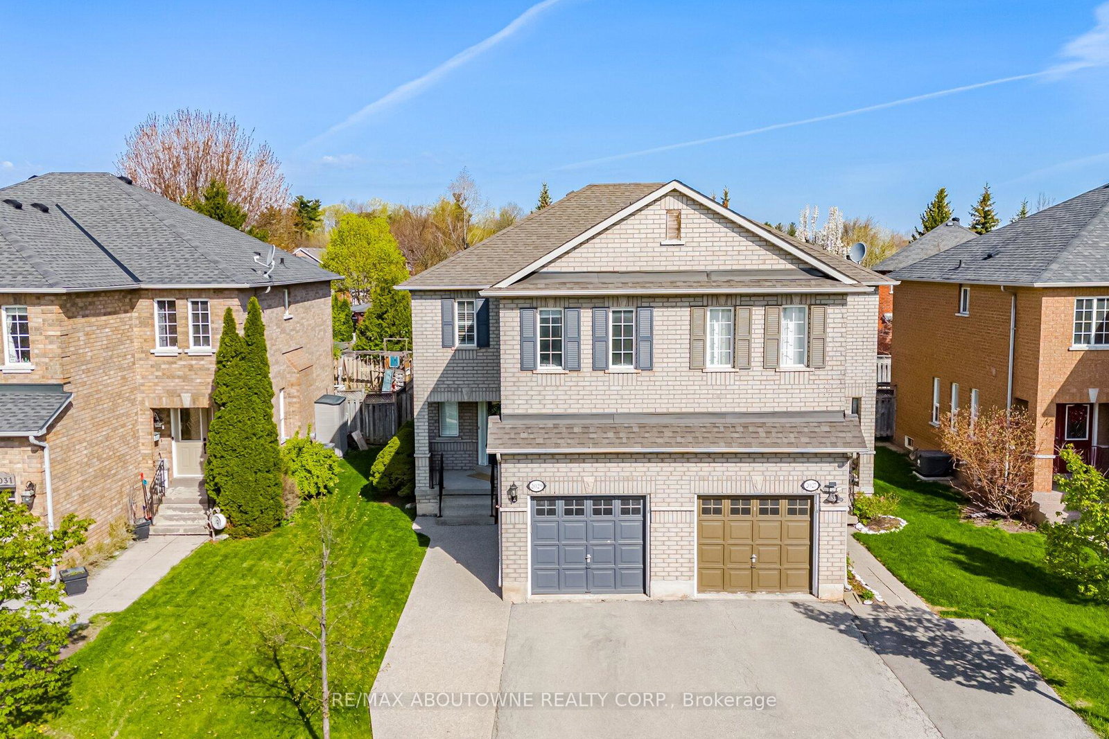 2029-blue-jay-boulevard-oakville-ontario-w13215888