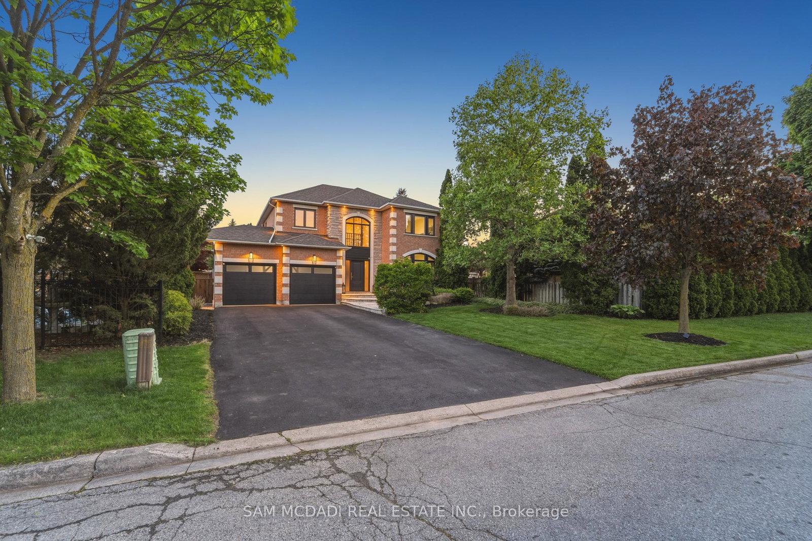 6311-mulberry-crescent-mississauga-ontario-w13216132