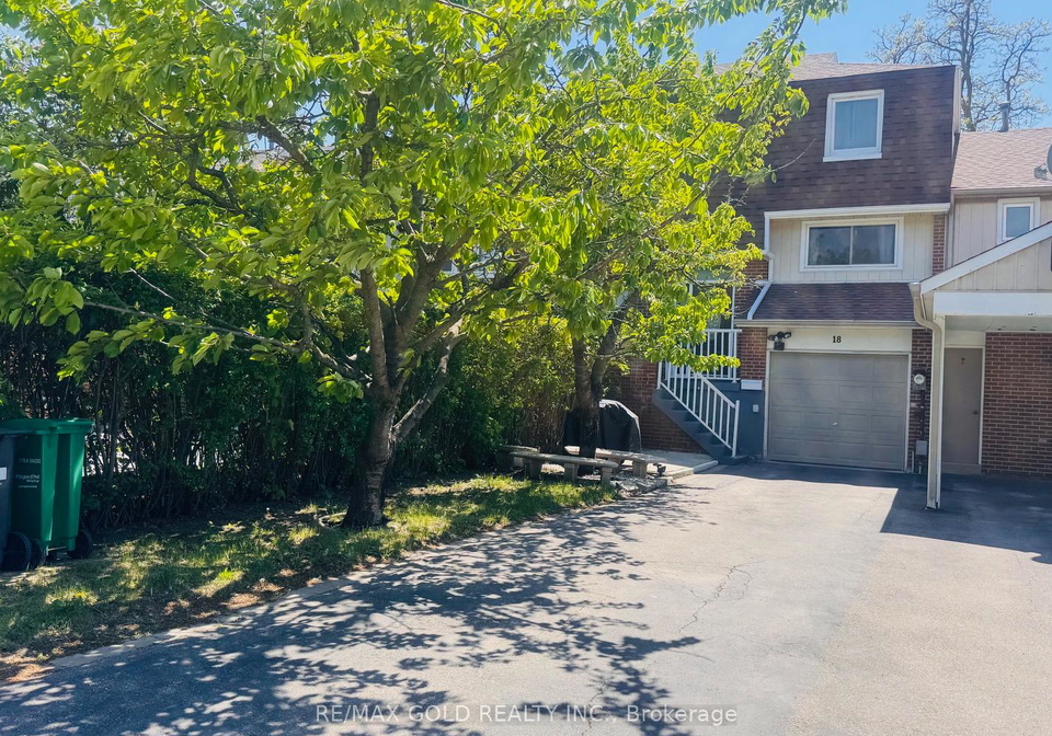 18-peterson-court-brampton-ontario-w13216174