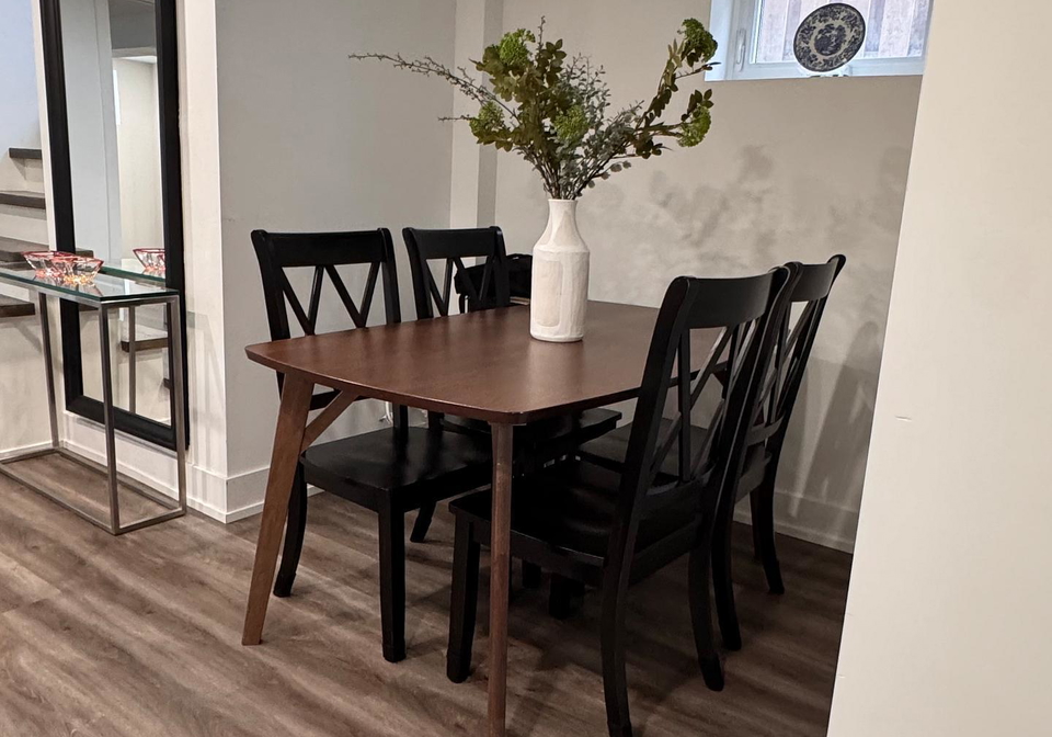 6-frankfort-avenue-north-york-ontario-w13216286