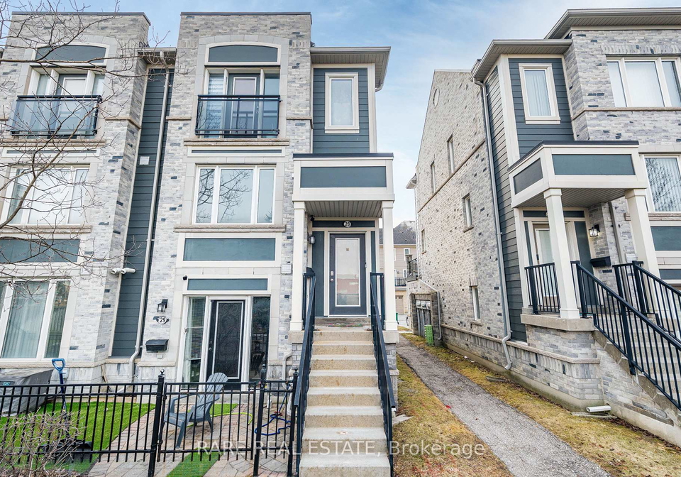 60-fairwood-circle-brampton-ontario-w13216318