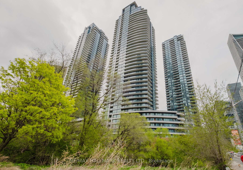 2212-lake-shore-boulevard-w-etobicoke-ontario-w13216474